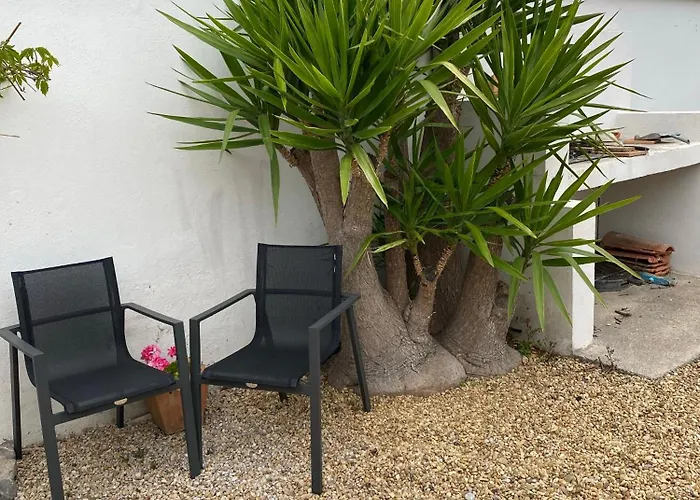 Typique Ле-Гро-д'Агд